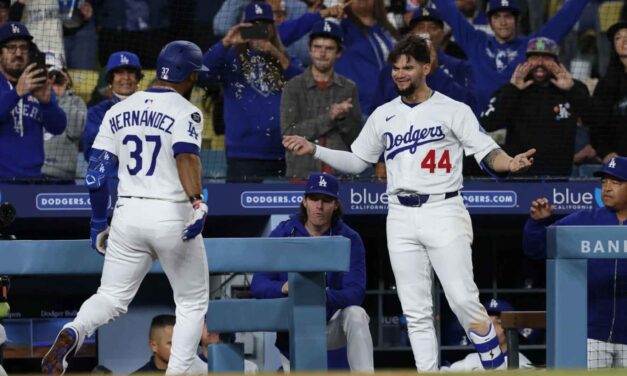 DODGERS Andy Pages Nails Award