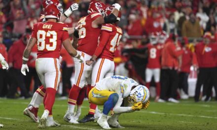 Game-Winning Field Goal Dooms Upset-Minded Chargers Against Chiefs