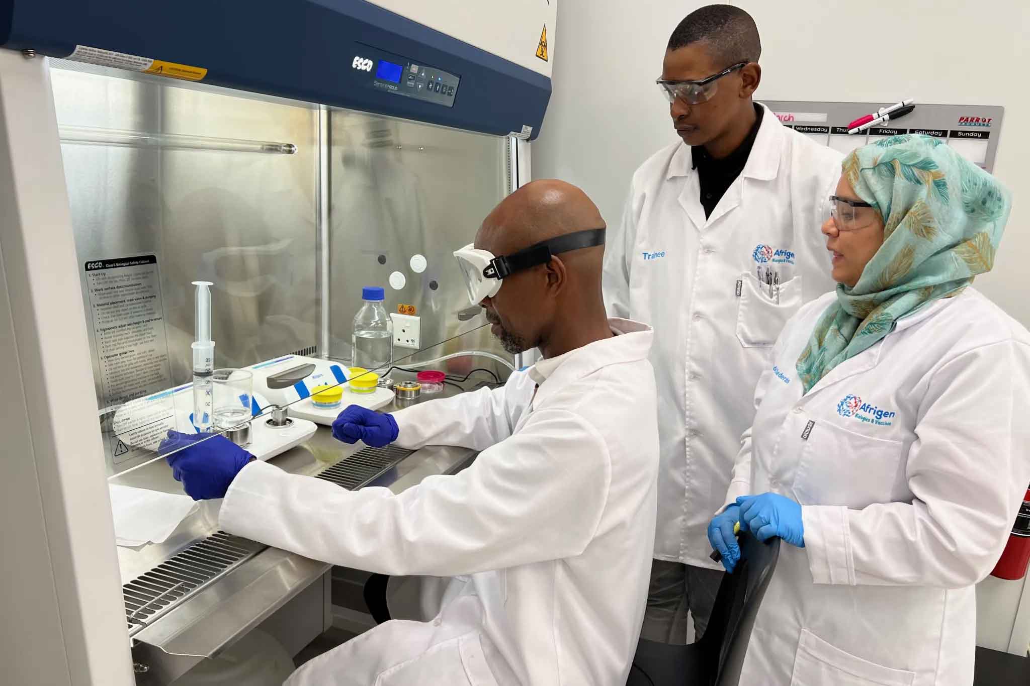 In Axing MRNA Contract, Trump Delivers Another Blow To US Biosecurity, Former Officials Say Pic