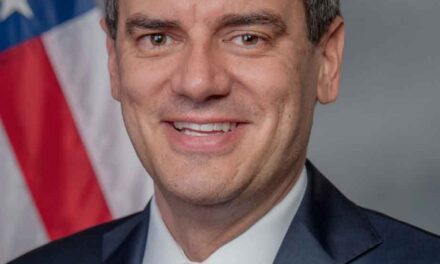 Opinion: Let’s Urge Congress to Pass Legislation to Save the U.S. Postal Service