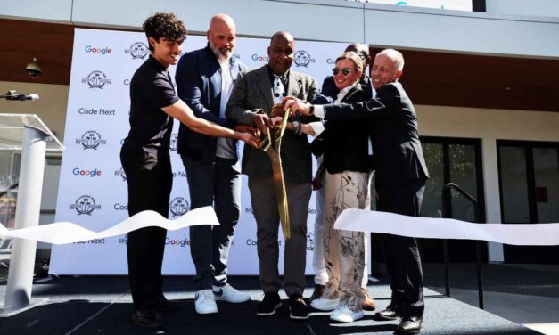 Rams, Hollywood Park, and Google Launch Tech Lab for Inglewood Youth
