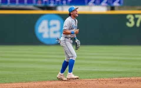 UCLA Heads To Omaha After Dominant Super Regional Performance Pic