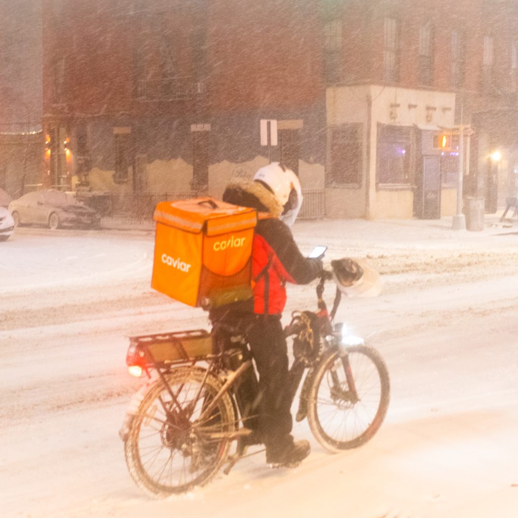 Winter snow storm - Flickr - spurekar