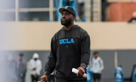 UCLA Football Alumni to Join Spring Showcase for Special Autograph Session